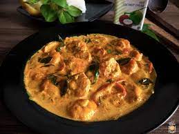 Prawn and Basil Curry image