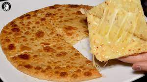 Cheese Paratha image